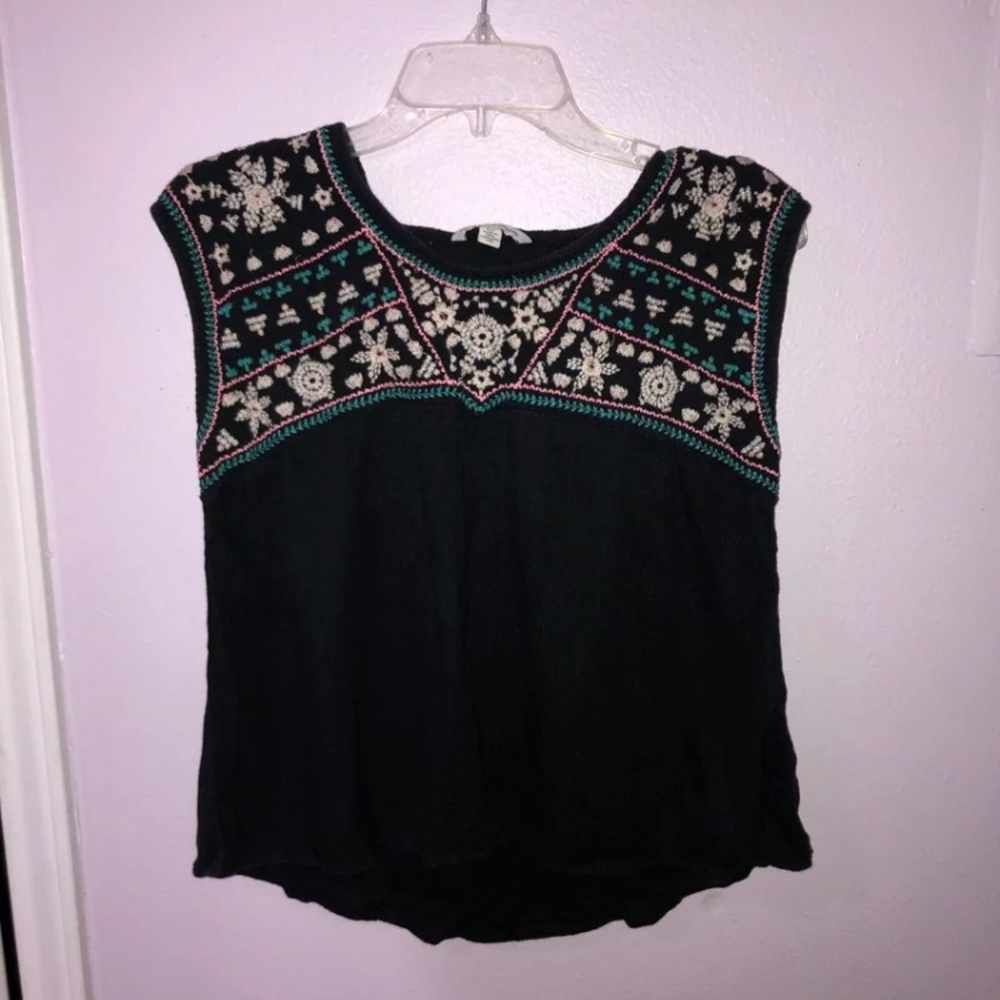 American Eagle top